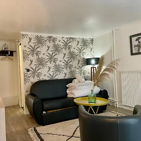Elegant Triplex - Tour Eiffel Invalides Apartment Paris Exterior photo